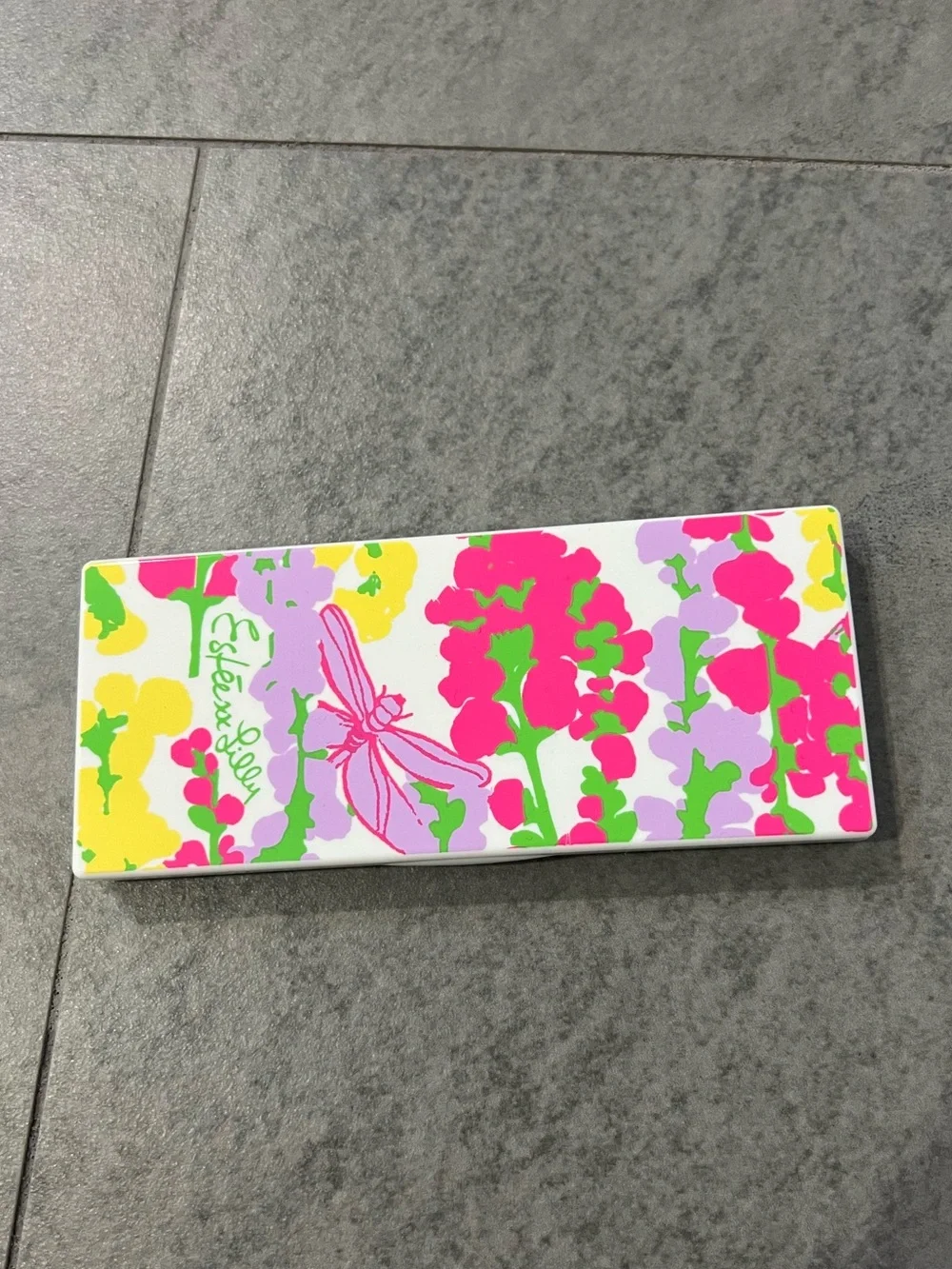NWOT Lilly Pulitzer x Estée Lauder Eye shadow Palette in Spring Floral